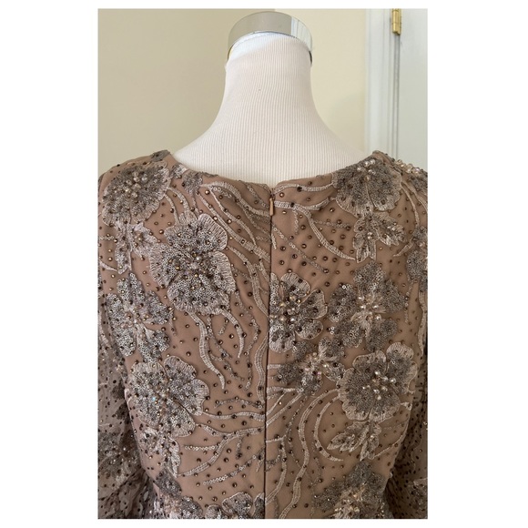 Mac Duggal Metallic Embellished Gown - Picture 14 of 16